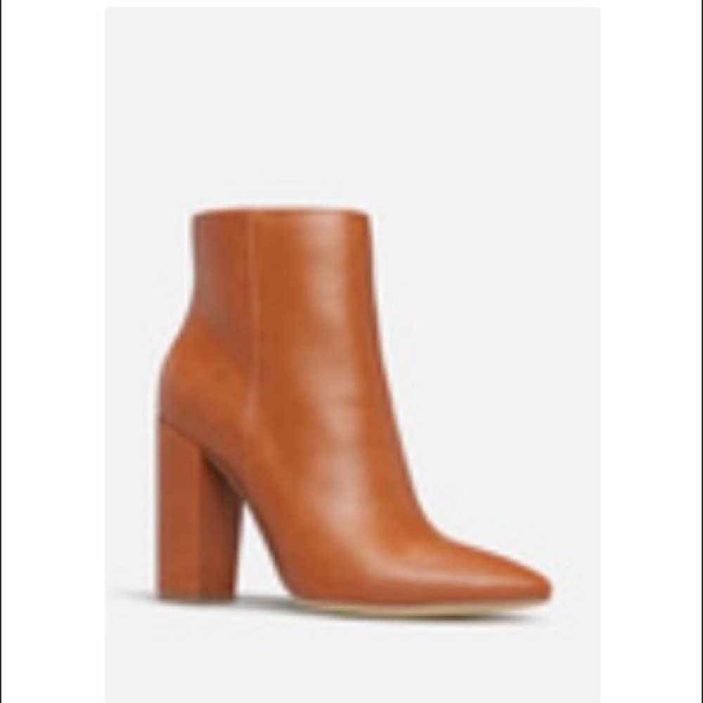 Block Heal Bootie NWOT